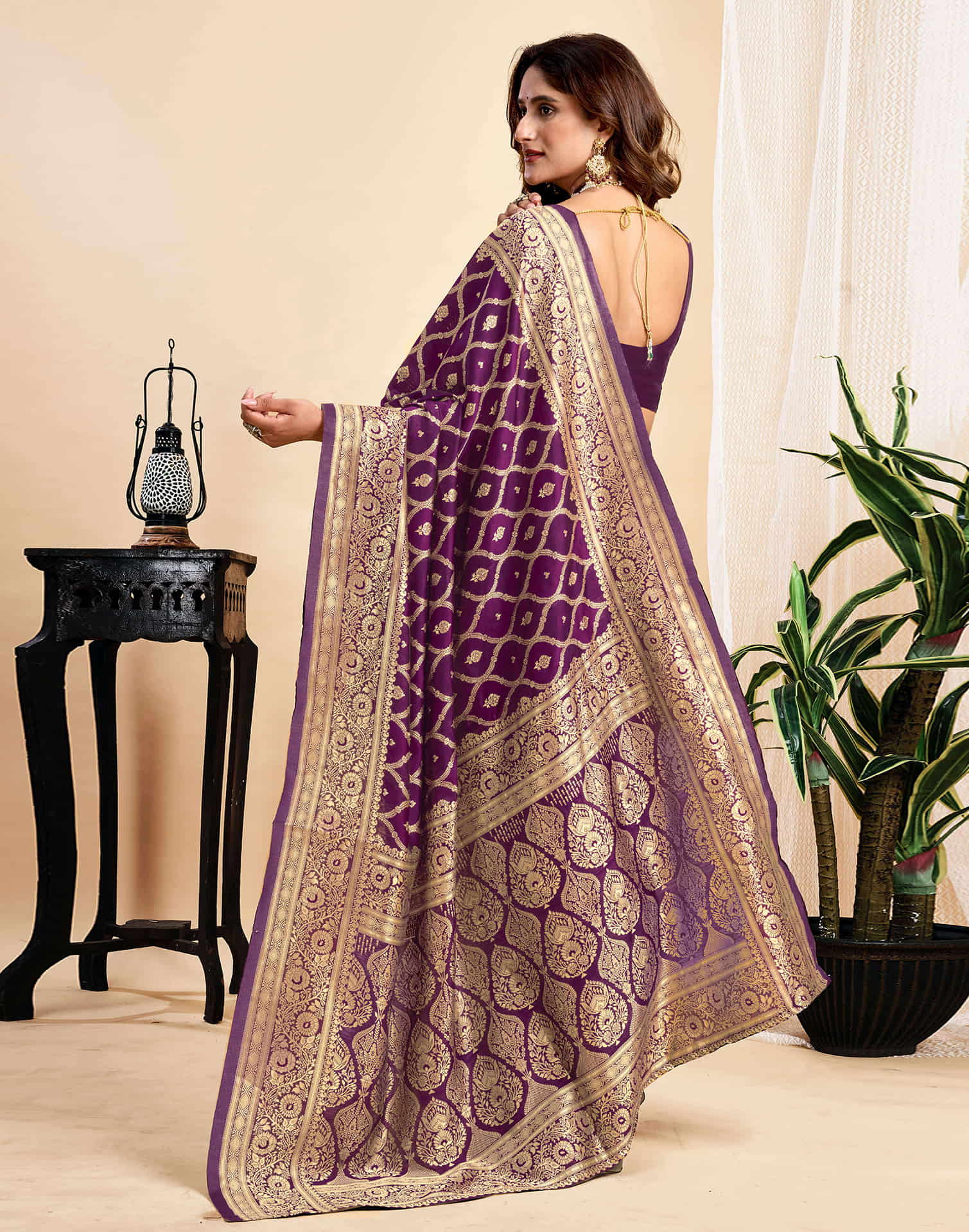 Wine Jaal Silk Woven Banarasi Saree