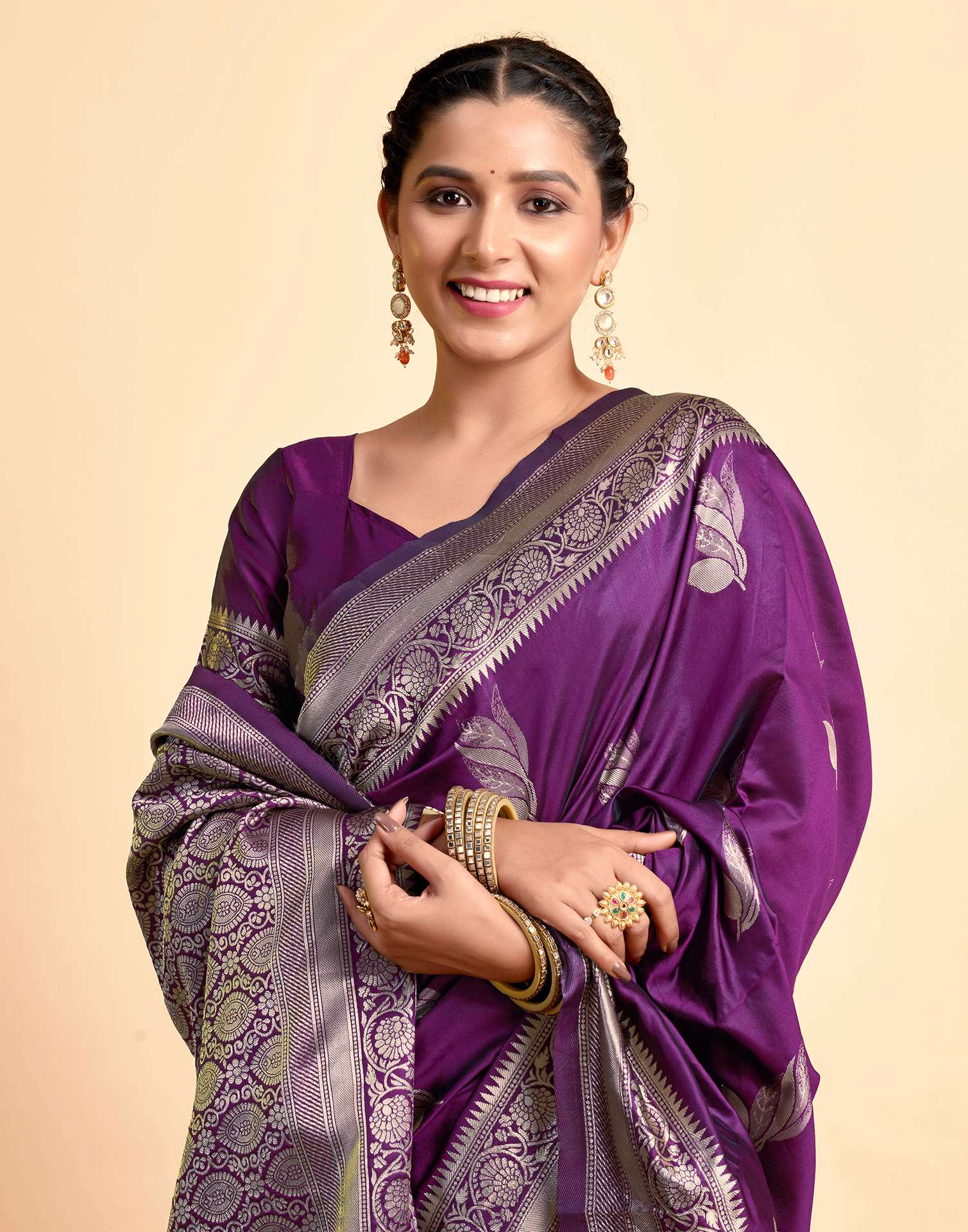 Wine Paan Silk Woven Banarasi Saree