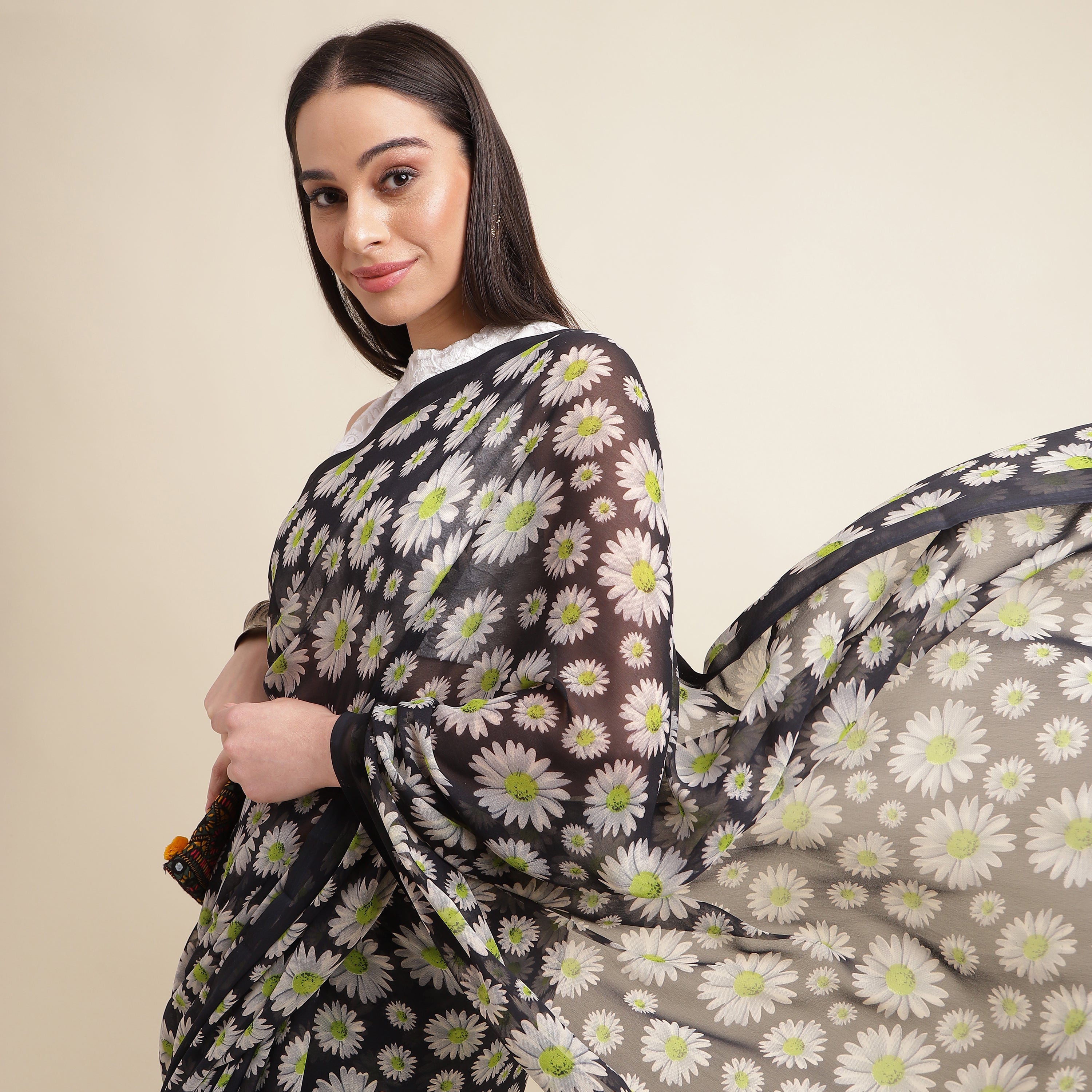Georgette print Saree With Cotton Lace