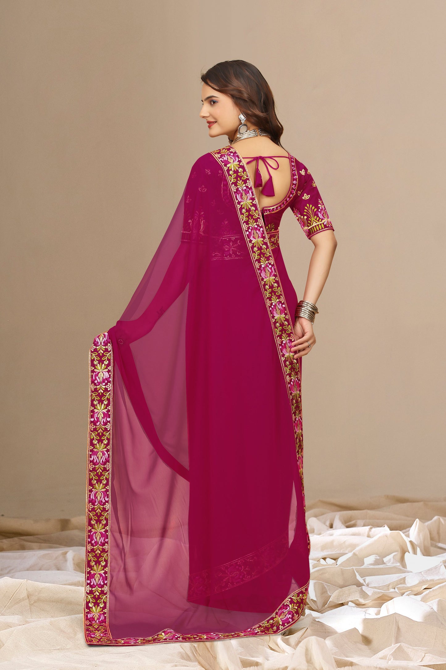 Amisha Wine Red