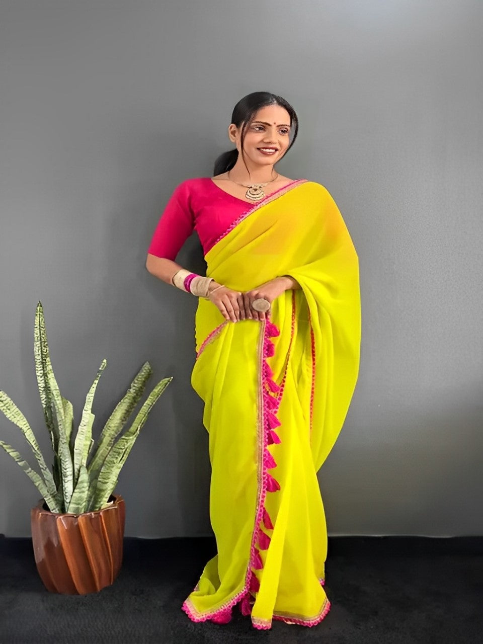 Women's Solid Plain Green And Pink Georgette Saree With Blouse and Fancy Lace Saree with Tussles Work, Unstitched Blouse