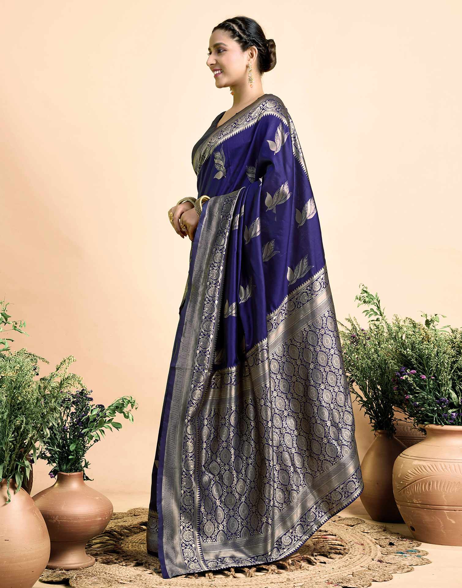 Navy Paan Silk Woven Banarasi Saree