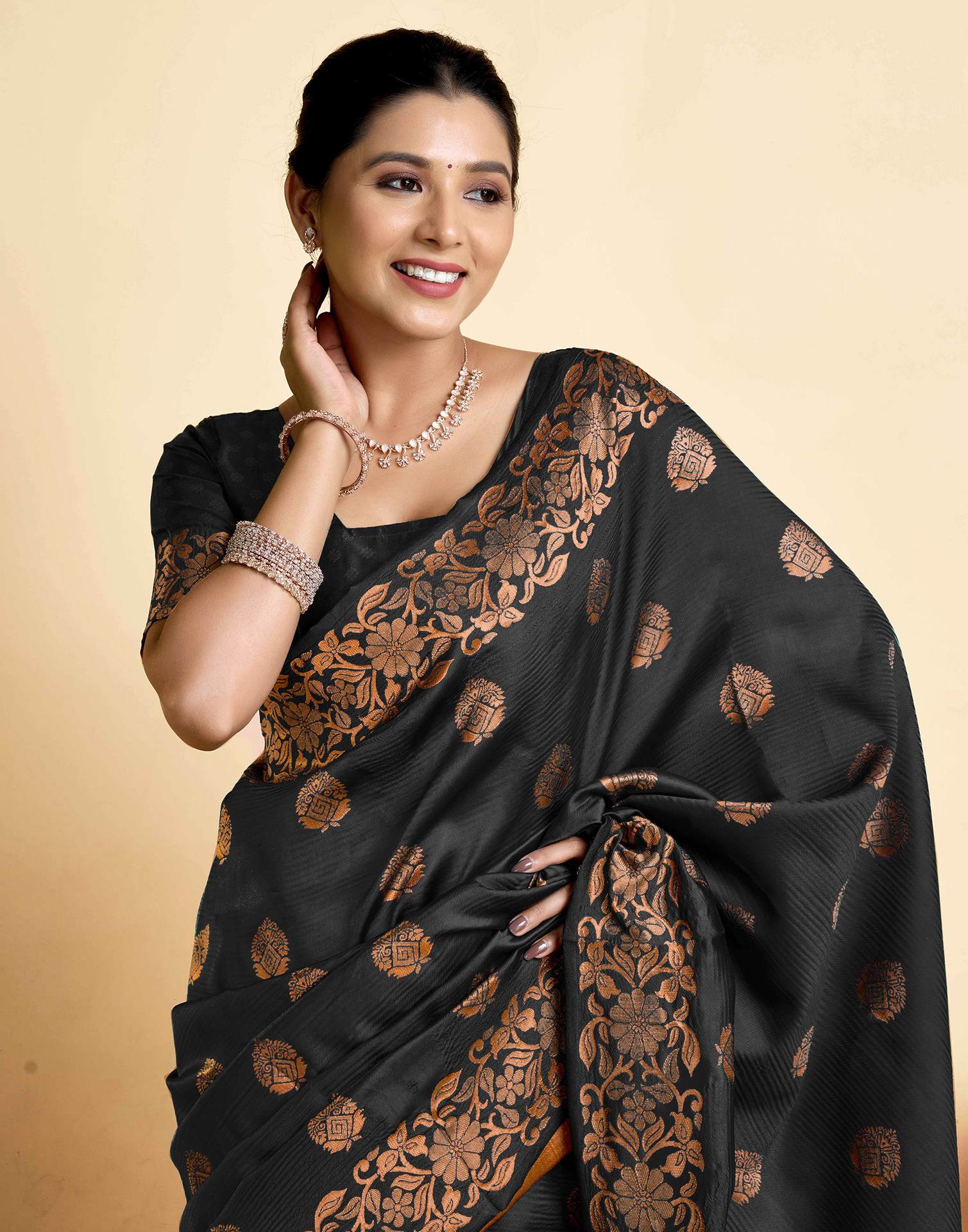 Black Floral Silk Woven Banarasi Saree