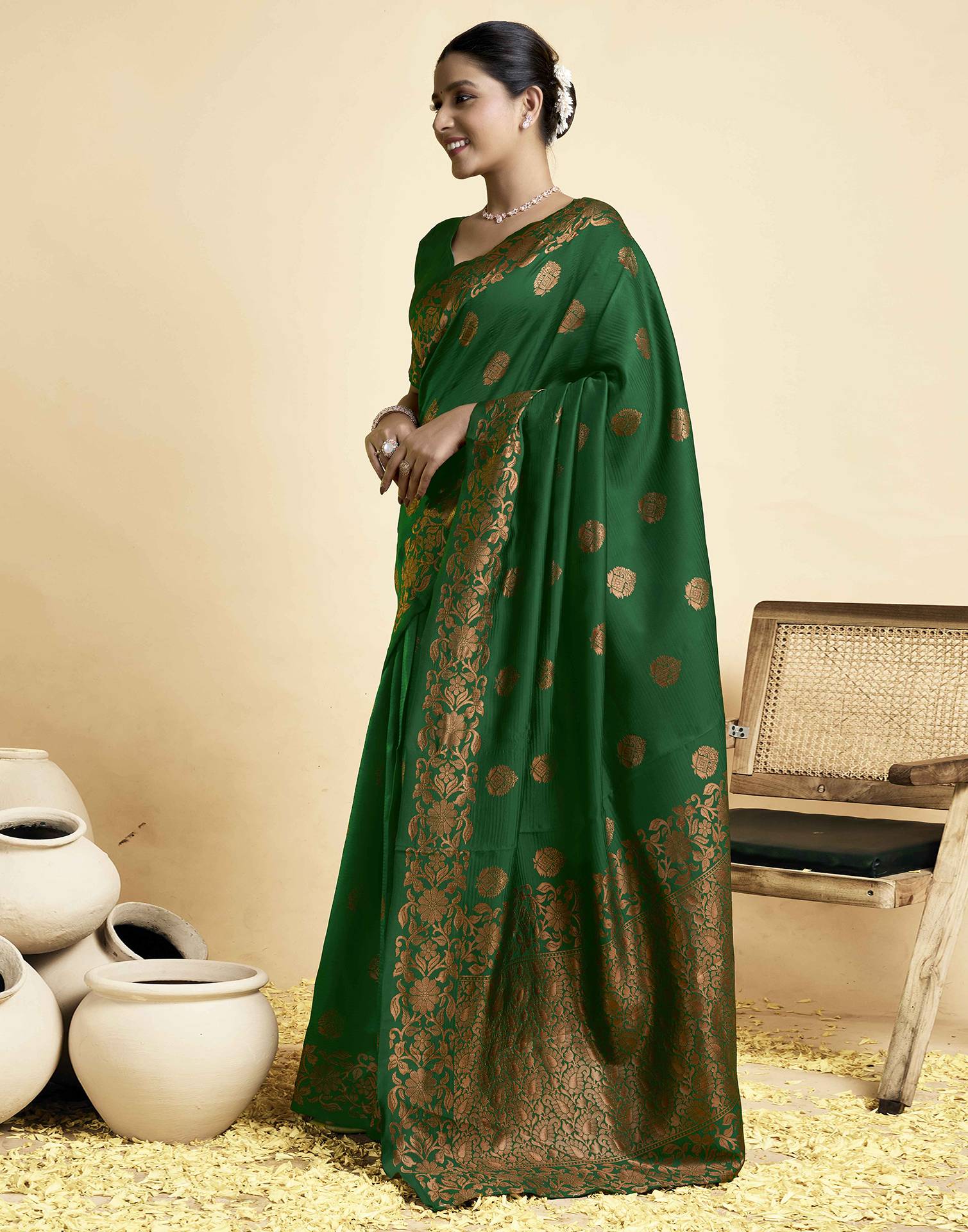 Green Floral Silk Woven Banarasi Saree