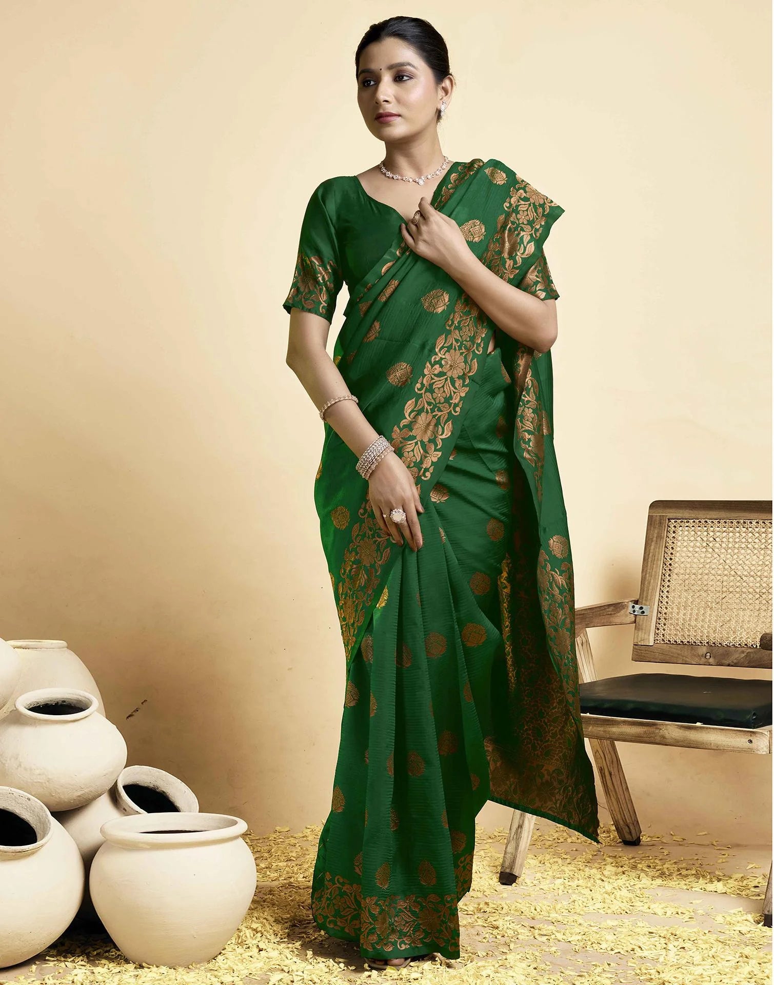 Green Floral Silk Woven Banarasi Saree