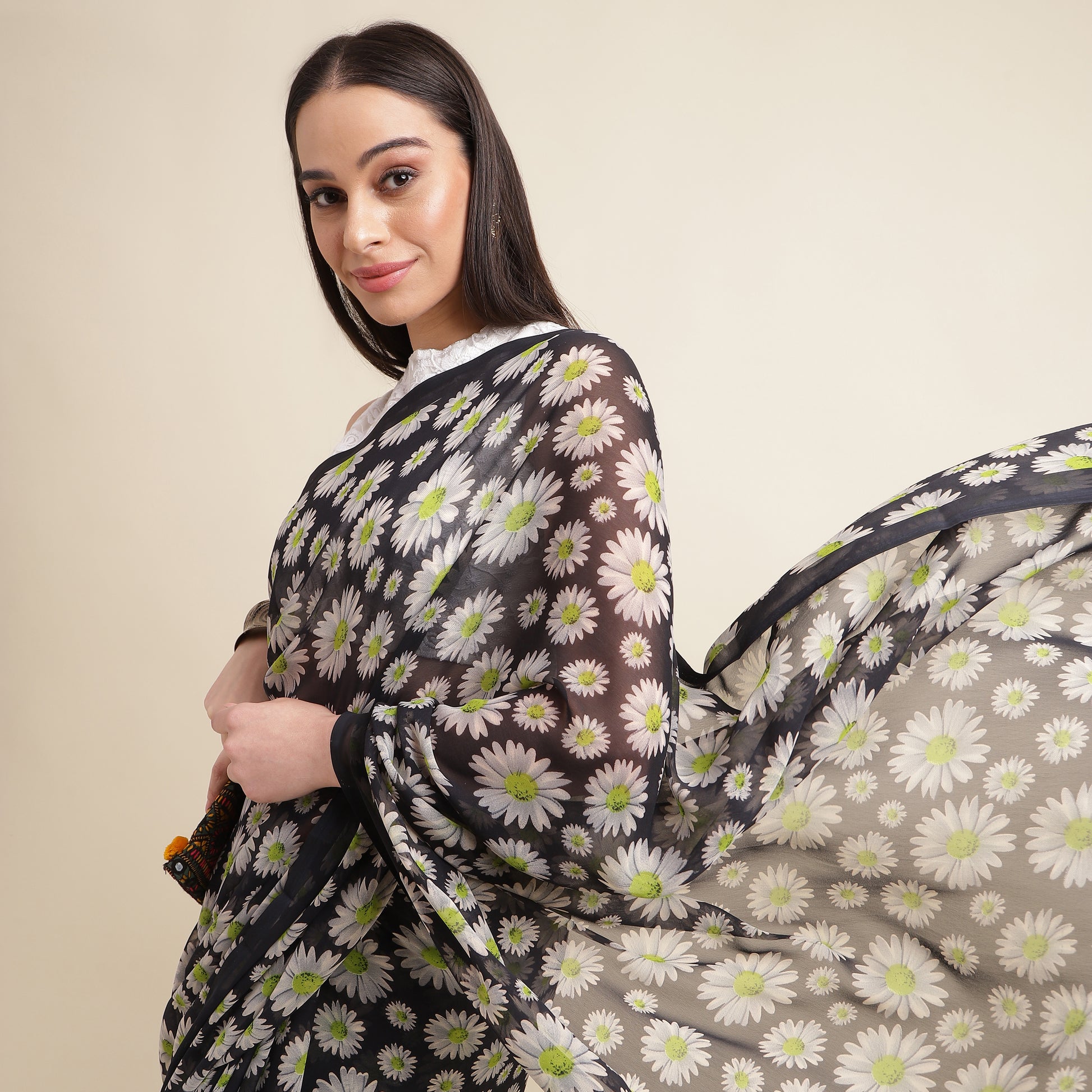 Georgette print Saree With Cotton Lace