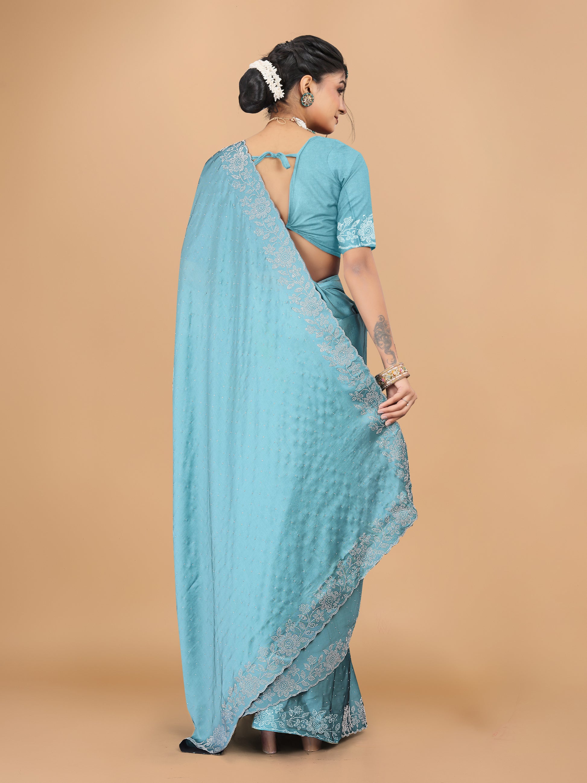 NEW LAUCHED RANGOLI SAREE WITH BEAUTIFUL WORK AND