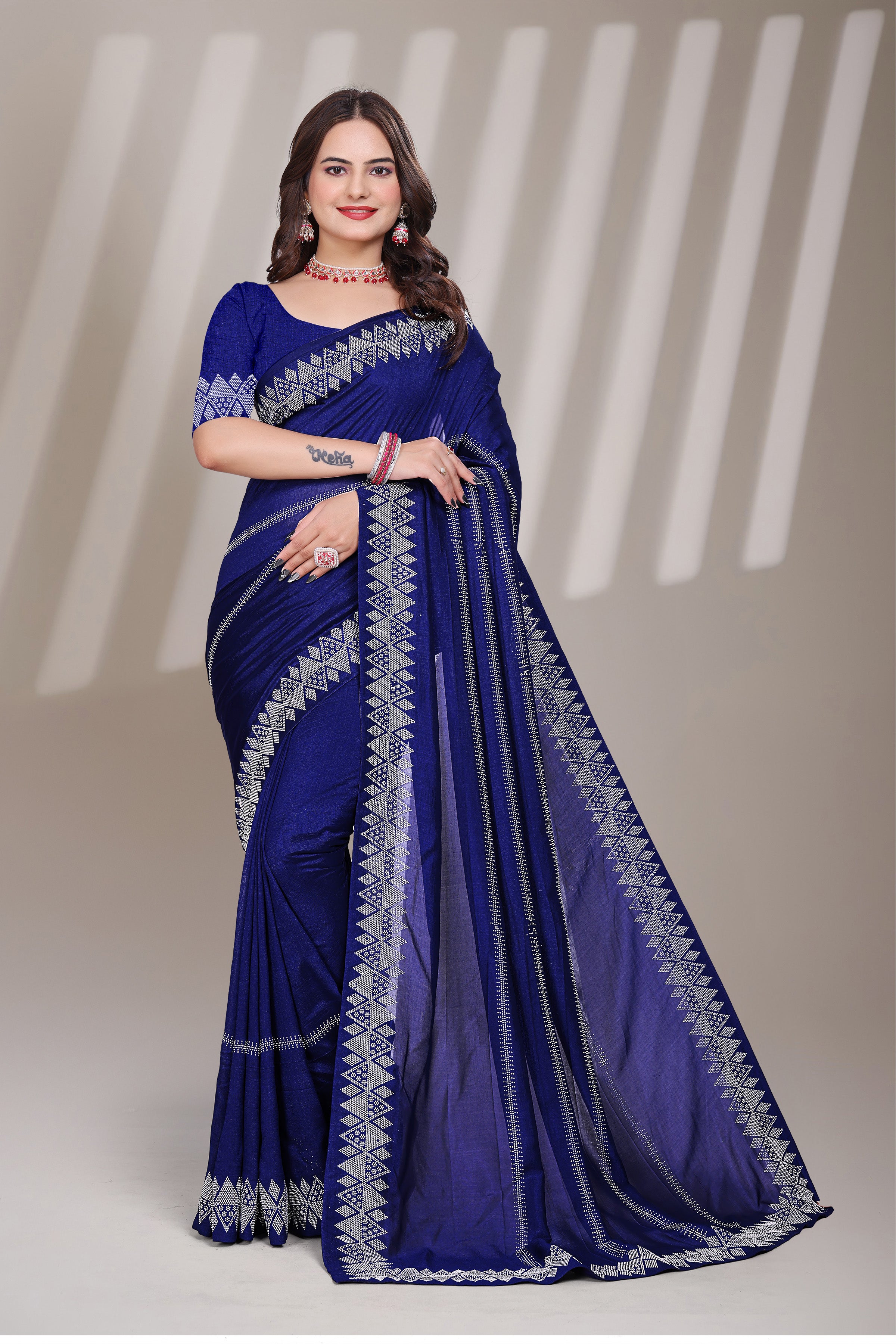 New Style Dola Silk Saree with Heavy Lace Border and Blouce