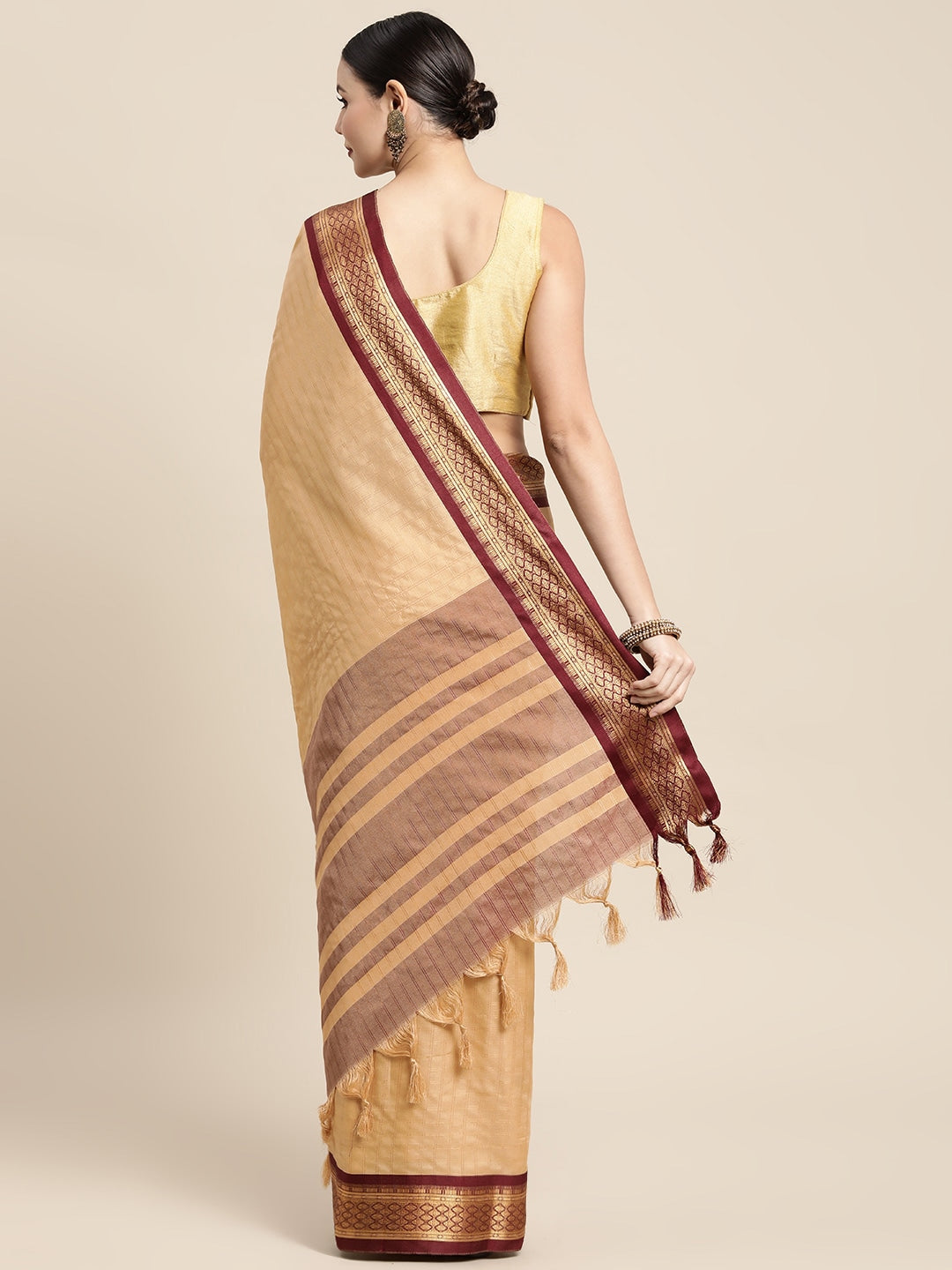 Zegoom Cotton Saree with Blouse Piece