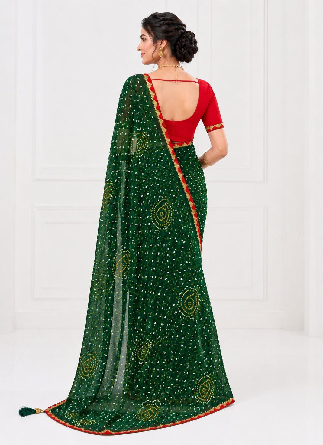 Green Bandhani Printed Saree with Tassel Border & Contrast Blouse Piece