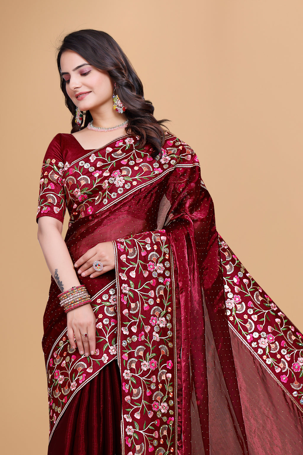 NEW FANCY SAREE WITH BEAUTIFUL BIG EMBROIDERED LACE WITH BLOUSE